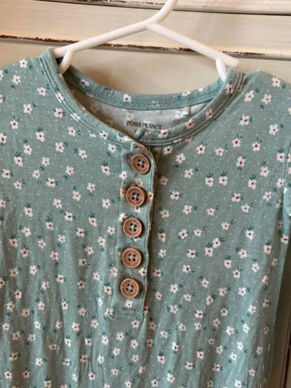 Posh Peanut Long Sleeve Ruffled Blue Floral Romper (12-18 Months)